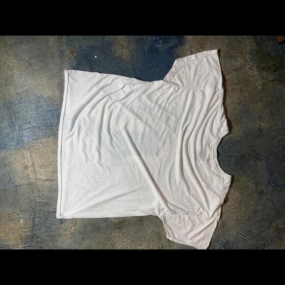 The Cramps PreOwned XL V-Neck White Shirt - Picture 3 of 3